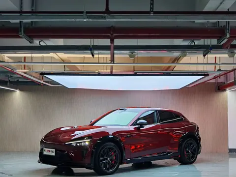 2026 Xiaomi YU7 4WD GT