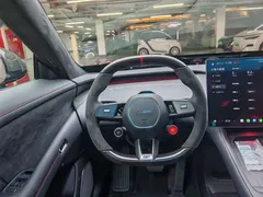 2026 Xiaomi YU7 4WD GT — фото 14