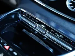 2019 Mercedes-Benz AMG GT 50 4-Door Coupe, синий — фото 26