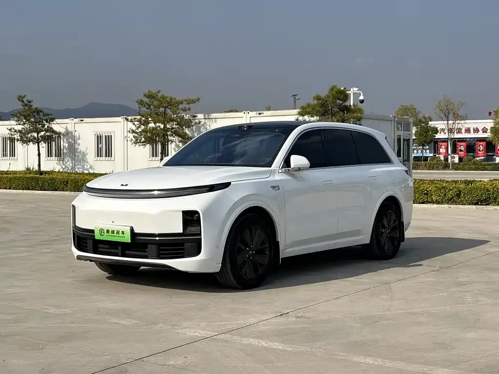 2025 Li Auto L8 Smart Refresh