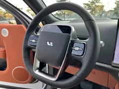 2025 Li Auto L8 Smart Refresh, белый — фото 12