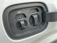 2025 Li Auto L8 Smart Refresh, белый — фото 24