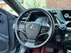 2022 Lexus ES 200 Excellence — фото 15