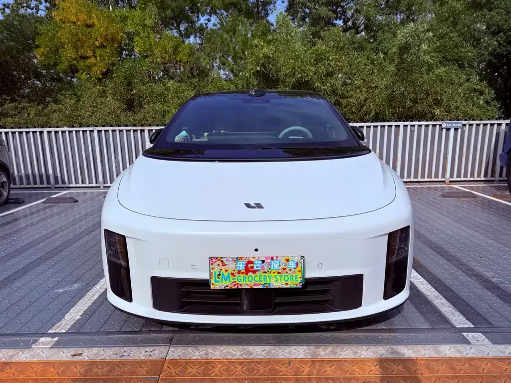 2025 Li Auto i6 2WD Standard