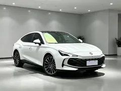 2023 MG MG7 1.5T DCT Elegant, белый — фото 3