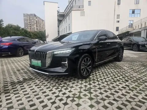2025 Hongqi H5 PHEV 130