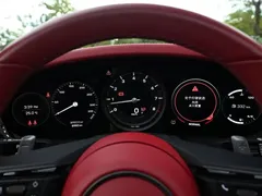2023 Porsche 911 Targa 4S 3.0T — фото 10