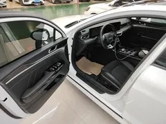 2021 Kia K5 270T CVVD, белый — фото 16
