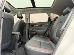 2023 Kia Seltos 1.5L CVT Premium, белый — фото 22