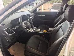 2023 Kia Seltos 1.5L CVT Luxury, белый — фото 7