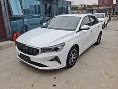 2022 Geely Emgrand 4th Gen 1.5L MT Luxury, белый — фото 1