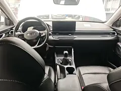 2022 Geely Emgrand 4th Gen 1.5L MT Luxury, белый — фото 10