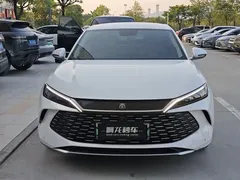 2024 BYD Qin L PHEV 80km Exceed, белый — фото 2