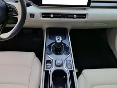 2023 Geely ICON 1.5TD, белый — фото 16