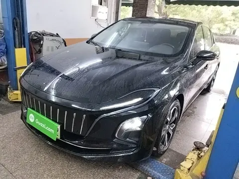 2023 Hongqi E-QM5 Basic Mobility