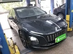 2023 Hongqi E-QM5 Basic Mobility, чёрный — фото 4