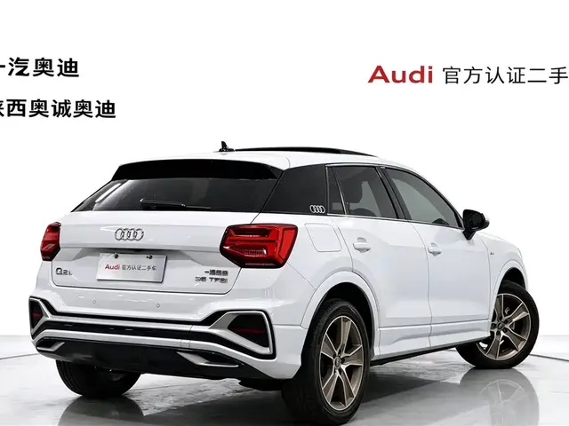 2022 Audi Q2L 35 TFSI Fashion Sport