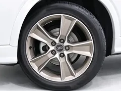 2022 Audi Q2L 35 TFSI Fashion Sport, белый — фото 18