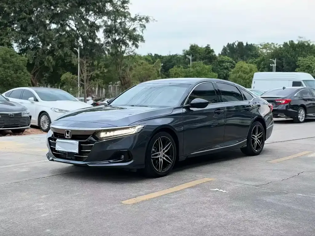 2022 Honda Accord 260TURBO Premium