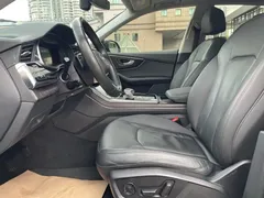 2021 Audi Q8 45 TFSI Luxury, чёрный — фото 4