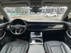 2021 Audi Q8 45 TFSI Luxury, чёрный — фото 6