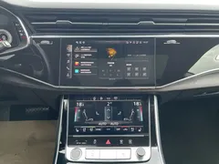 2021 Audi Q8 45 TFSI Luxury, чёрный — фото 16