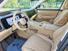 2025 Aito M8 EREV Ultra 53.4kWh 6-seat 192-line LiDAR, чёрный — фото 6