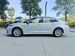 2021 Toyota Corolla Hybrid 1.8L E-CVT Elite — фото 3