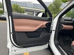 2023 Nio ES6 75kWh, белый — фото 13