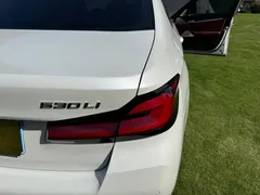2022 BMW 5 Series 530Li M Sport Package, белый — фото 16