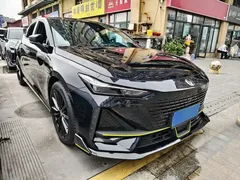 2023 Changan UNI-V 1.5T Sport, чёрный — фото 3