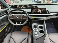2023 Changan UNI-V 1.5T Sport, чёрный — фото 4