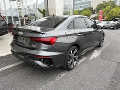 2022 Audi A3L Limousine 35 TFSI Luxury Sport — фото 4