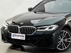 2023 BMW 5 Series 530Li Leading M Sport Package, чёрный — фото 2