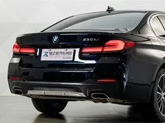 2023 BMW 5 Series 530Li Leading M Sport Package, чёрный — фото 7