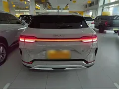 2025 BYD Song PLUS EV Smart Driving 520km Premium — фото 6
