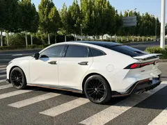 2023 Changan UNI-V 1.5T Sport, белый — фото 9