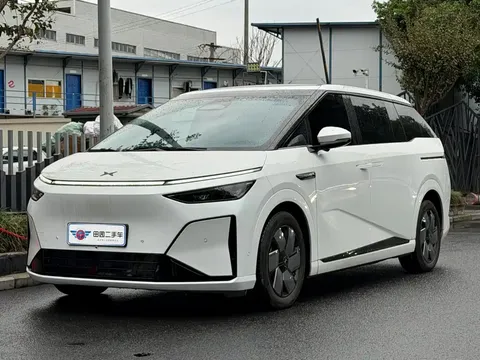 2026 Xpeng X9 EV 665 Max