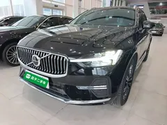 2022 Volvo XC60 4WD Luxury, чёрный — фото 2