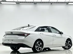 2022 Hyundai Elantra 1.5L CVT GLX Elite, белый — фото 3