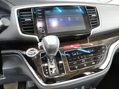 2019 Honda Odyssey 2.0L Premium Welfare, белый — фото 10