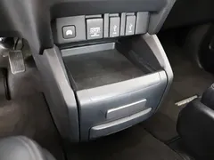 2019 Honda Odyssey 2.0L Premium Welfare, белый — фото 13