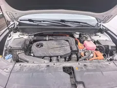 2022 Hyundai Tucson L 2.0L Hybrid Premium, белый — фото 11
