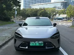 2025 Xiaomi YU7 4WD Max — фото 2