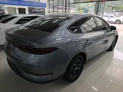2025 BYD Qin PLUS DM-i PHEV Smart Driving 55km Leading — фото 7