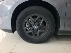 2025 BYD Qin PLUS DM-i PHEV Smart Driving 55km Leading — фото 23