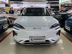 2024 BYD Song PLUS EV 605km Honor Flagship Plus, белый — фото 2