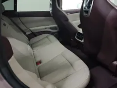 2025 Xiaomi YU7 RWD Long Range — фото 9