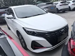 2022 Changan Eado PLUS 1.4T GDI DCT Premium, белый — фото 2