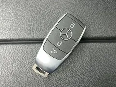 2024 Mercedes-Benz A-Class A 200 L Fashion, белый — фото 17